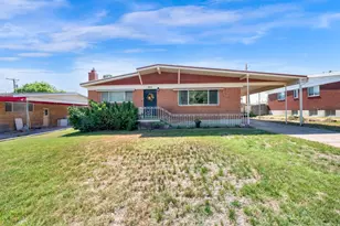 925 Jackson Ave, Ogden, UT 84404 - Photo 1