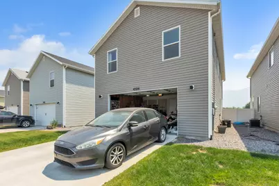 4326 E Angie's Aly, Eagle Mountain, UT 84005 - Photo 28