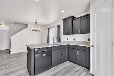 4326 E Angie's Aly, Eagle Mountain, UT 84005 - Photo 8