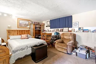 2626 W 1700 N, Clinton, UT 84015 - Photo 10