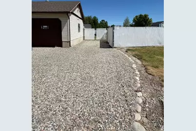 2626 W 1700 N, Clinton, UT 84015 - Photo 18