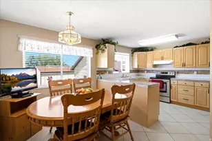 2626 W 1700 N, Clinton, UT 84015 - Photo 4