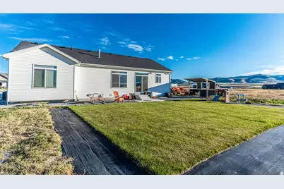 5406 W 19650 N, Plymouth, UT 84330 - Photo 6