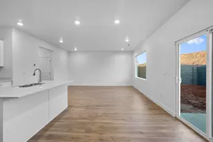 3303 E Defiance House Dr, Washington, UT 84780 - Photo 10
