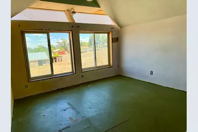 255 E Center St, Spring City, UT 84662 - Photo 18