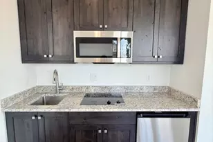 445 W Rosina Cir, Washington, UT 84780 - Photo 10