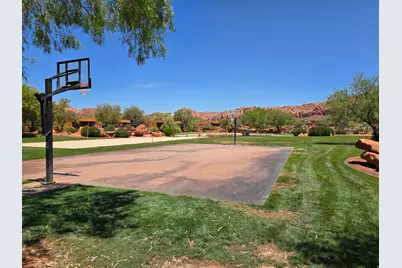 2001 W Grayhawk Cir W, Saint George, UT 84770 - Photo 72