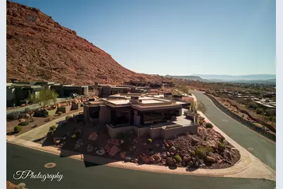 2001 W Grayhawk Cir W, Saint George, UT 84770 - Photo 70