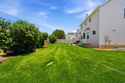 943 E 2330 N, Lehi, UT 84043 - Photo 36