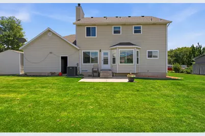 943 E 2330 N, Lehi, UT 84043 - Photo 40