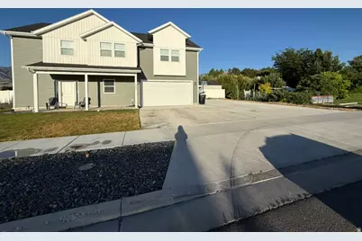 1886 N 250 W, Logan, UT 84341 - Photo 2