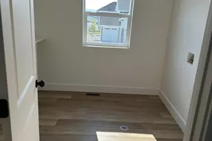 1886 N 250 W, Logan, UT 84341 - Photo 12
