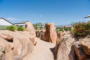 1902 S Queens Gdn Dr, Washington, UT 84780 - Photo 44