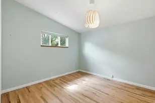 3254 E Bon View Dr S, Salt Lake City, UT 84109 - Photo 18