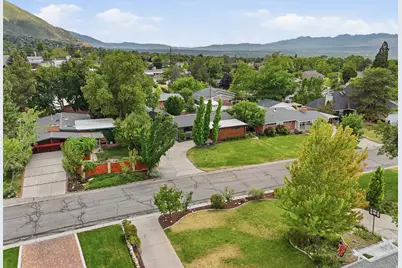 3254 E Bon View Dr S, Salt Lake City, UT 84109 - Photo 44