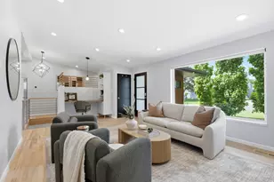 3254 E Bon View Dr S, Salt Lake City, UT 84109 - Photo 8