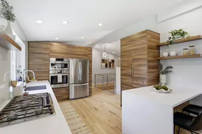 3254 E Bon View Dr S, Salt Lake City, UT 84109 - Photo 10