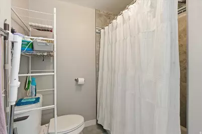 803 Bel Mar Dr, Ogden, UT 84403 - Photo 8