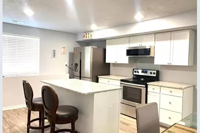 7413 S 5810 W, West Jordan, UT 84081 - Photo 4