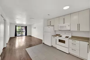 425 S 1000 E, Salt Lake City, UT 84102 - Photo 2