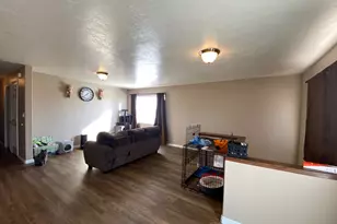 235 S 100 E, Vernal, UT 84078 - Photo 2