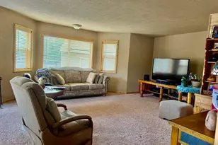 802 S 810 E, Grover, UT 84773 - Photo 32