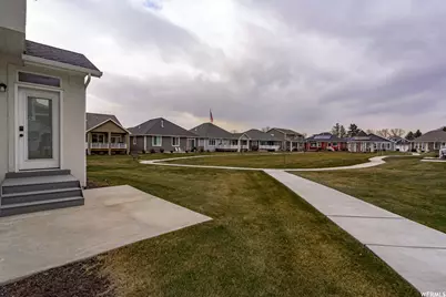 104 W Glenna Way, Farmington, UT 84025 - Photo 36