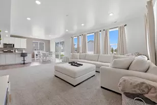 2978 S Shoreline Dr, Syracuse, UT 84075 - Photo 18