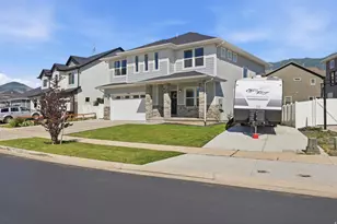 2104 E Heritage Dr, Spanish Fork, UT 84660 - Photo 2