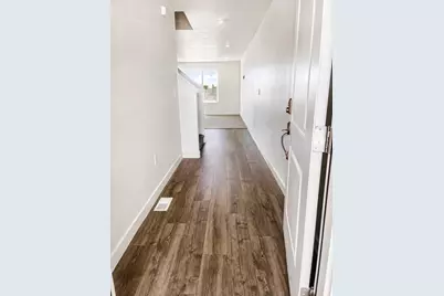 48 N Wayne Way, Grantsville, UT 84029 - Photo 2