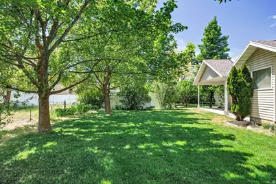 468 S 100 E, Hyrum, UT 84319 - Photo 52