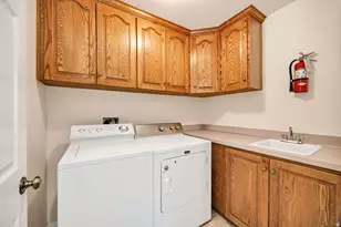 468 S 100 E, Hyrum, UT 84319 - Photo 30
