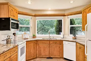468 S 100 E, Hyrum, UT 84319 - Photo 12