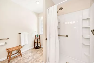468 S 100 E, Hyrum, UT 84319 - Photo 22