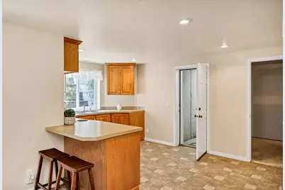 468 S 100 E, Hyrum, UT 84319 - Photo 34