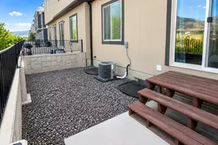 816 N Old Fort Dr E, Spanish Fork, UT 84660 - Photo 32