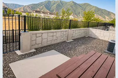 816 N Old Fort Dr E, Spanish Fork, UT 84660 - Photo 30