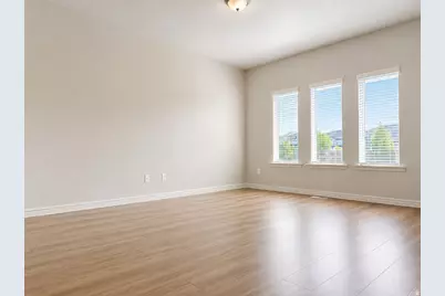 816 N Old Fort Dr E, Spanish Fork, UT 84660 - Photo 12