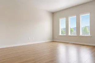 816 N Old Fort Dr E, Spanish Fork, UT 84660 - Photo 12