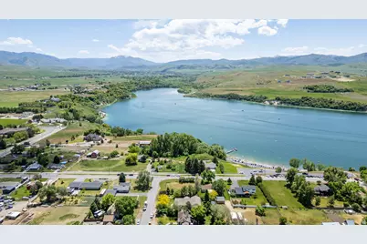 480 S 100 E, Hyrum, UT 84319 - Photo 24