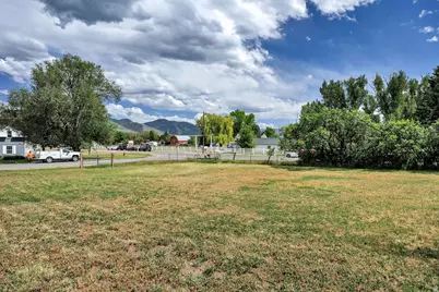 480 S 100 E, Hyrum, UT 84319 - Photo 8