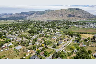 480 S 100 E, Hyrum, UT 84319 - Photo 14