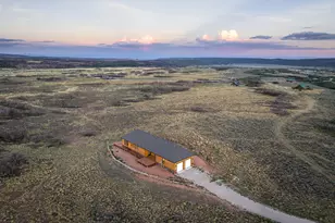 142 N Porcupine Ln, La Sal, UT 84530 - Photo 2