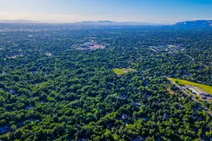 2571 E Hillsden Dr S, Salt Lake City, UT 84117 - Photo 10