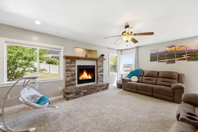 2819 S Silver Fox Ln, Saratoga Springs, UT 84045 - Photo 4