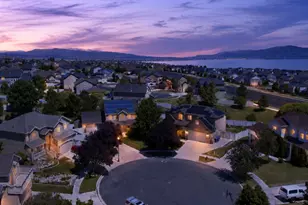 2819 S Silver Fox Ln, Saratoga Springs, UT 84045 - Photo 2