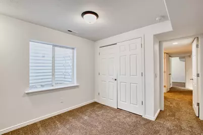 989 S 1010 W, Tooele, UT 84074 - Photo 12