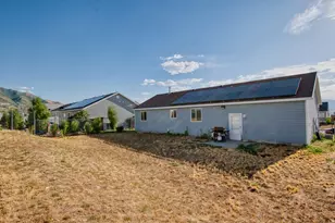 989 S 1010 W, Tooele, UT 84074 - Photo 20