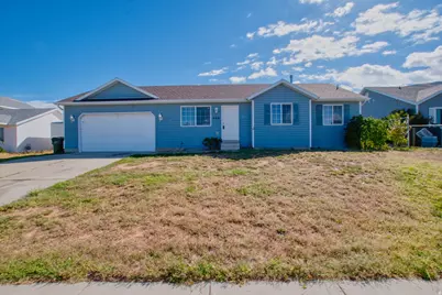 989 S 1010 W, Tooele, UT 84074 - Photo 2
