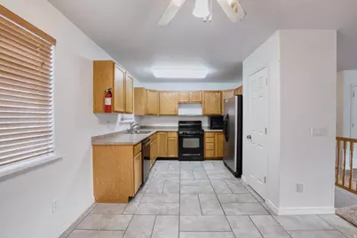 989 S 1010 W, Tooele, UT 84074 - Photo 4
